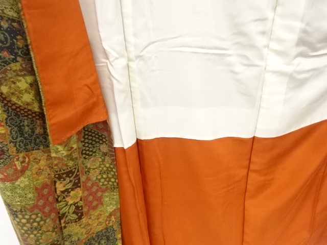  縮緬地　切りばめ風　花更紗模様　小紋着物